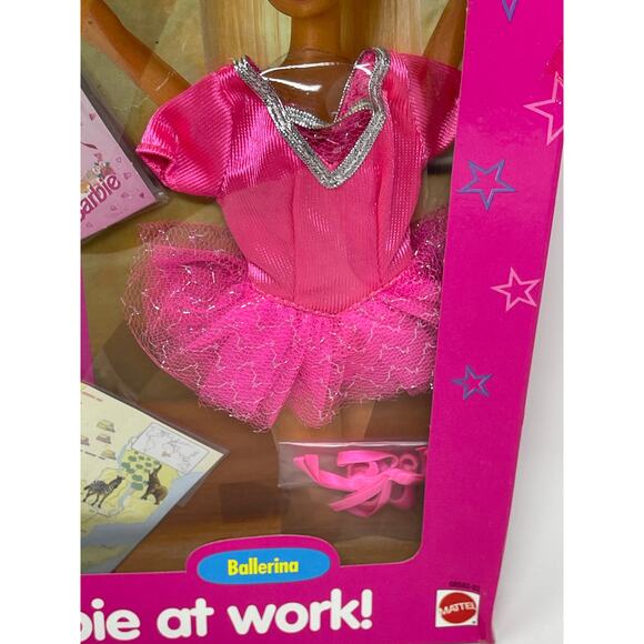 VTG 3 NEW BARBIE 1996 COOL CAREER Fashion CHEF, EXPLORER & BALLERINA Clothes LOT - Picture 7 of 9